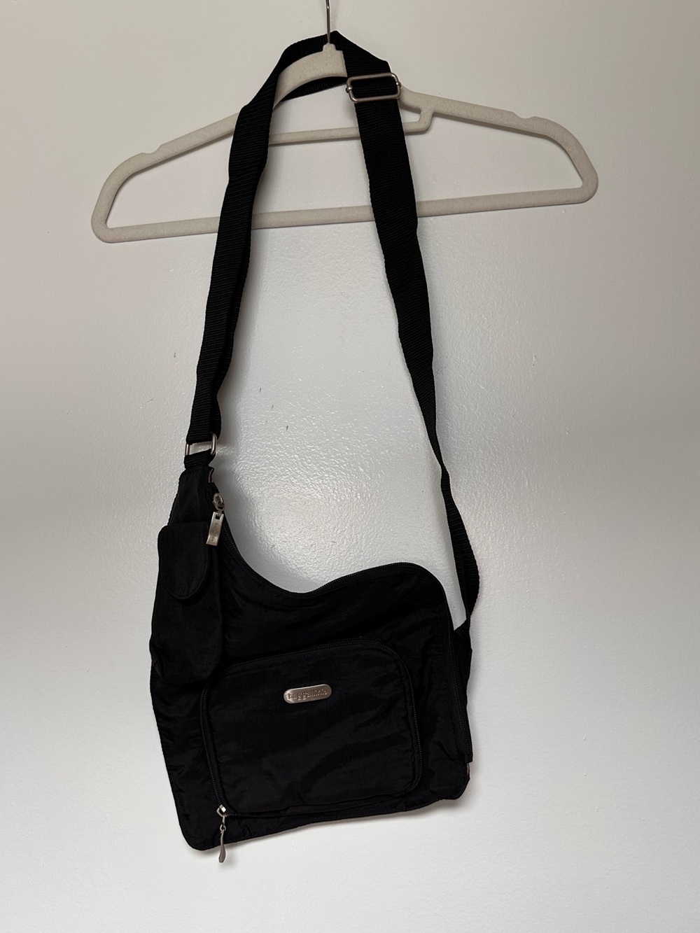 Baggallini Black Crossbody Shoulder Bag